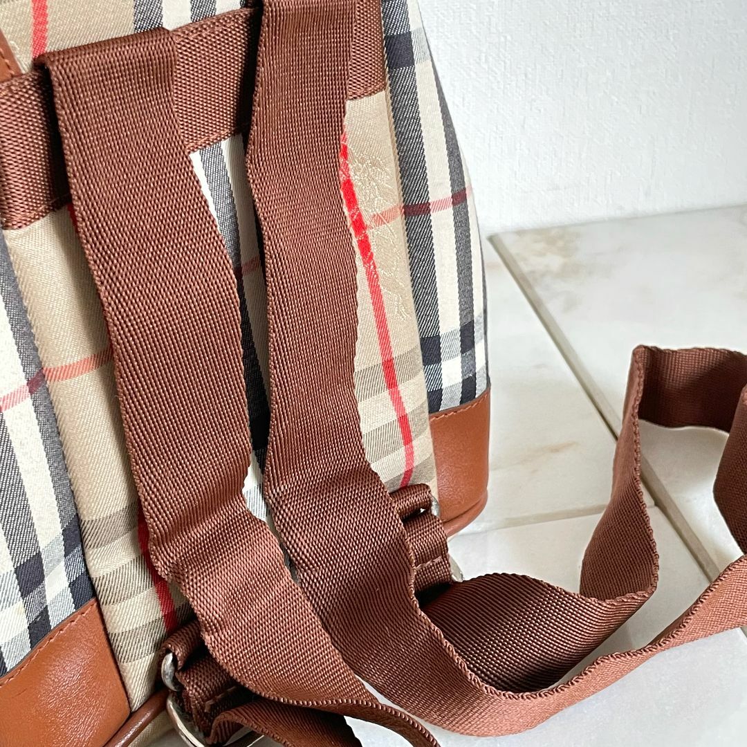 BURBERRY(バーバリー)のBURBERRY バーバリー ヴィンテージ ミニリュック ノバチェック レディースのバッグ(リュック/バックパック)の商品写真