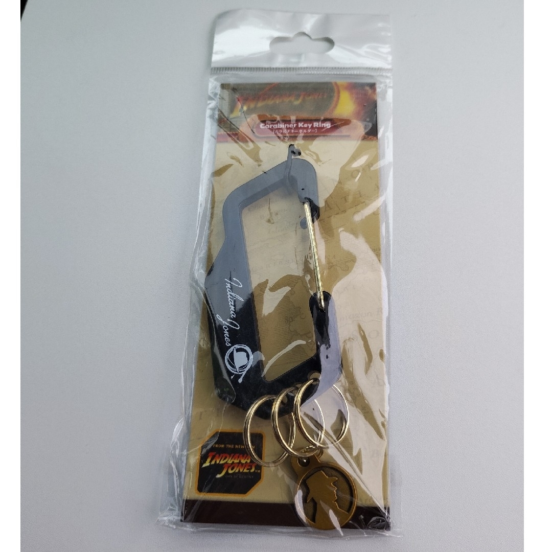Disney(ディズニー)のINDIANA JONES Carabiner Key Ring  エンタメ/ホビーのコレクション(ノベルティグッズ)の商品写真