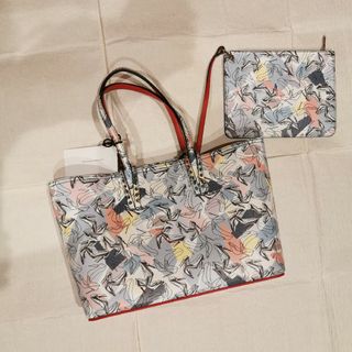 クリスチャンルブタン(Christian Louboutin)のクリスチャンルブタン　ショルダーバッグ　(ショルダーバッグ)