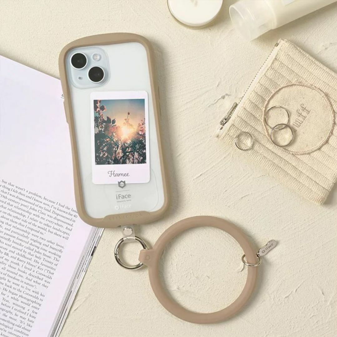 iFace(アイフェイス)のiFace Reflection Silicone ブレスレットストラップ BE スマホ/家電/カメラのスマホアクセサリー(ストラップ/イヤホンジャック)の商品写真