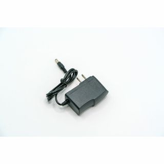 新品 9V2A 18W ACアダプター汎用 即購入可能(その他)