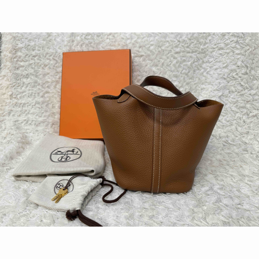 HERMES(エルメス)のエルメス　ピコタンロックPM ゴールド　Gold金具　U刻印 レディースのバッグ(ハンドバッグ)の商品写真