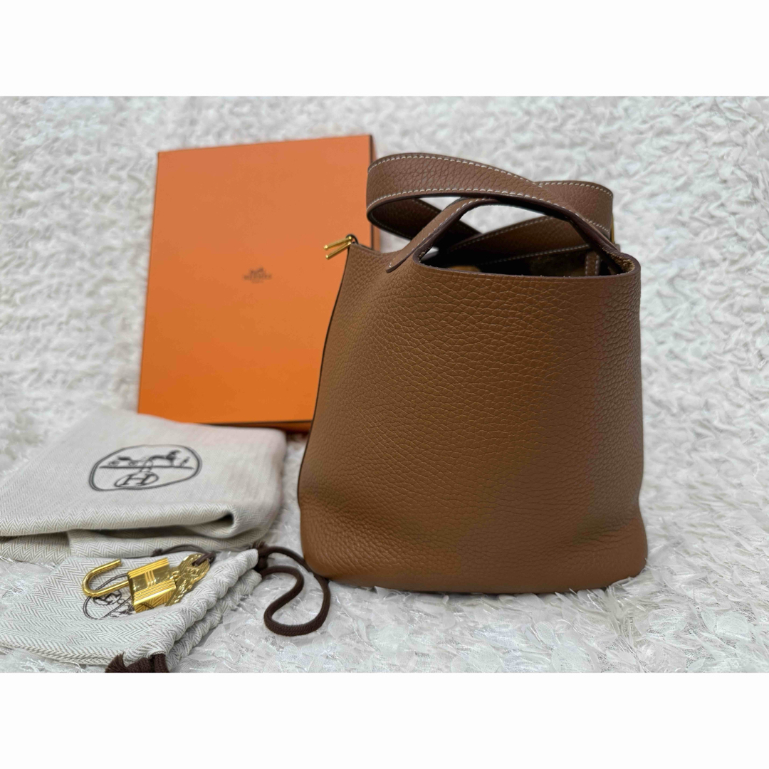 HERMES(エルメス)のエルメス　ピコタンロックPM ゴールド　Gold金具　U刻印 レディースのバッグ(ハンドバッグ)の商品写真