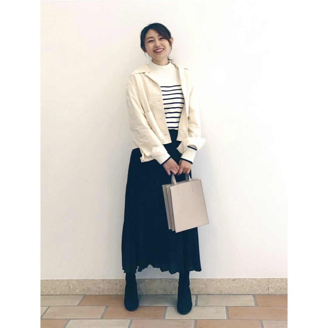 UNIQLO(ユニクロ)のユニクロ UNIQLO ジャージーショートジャケット 未着用品 レディースのジャケット/アウター(その他)の商品写真
