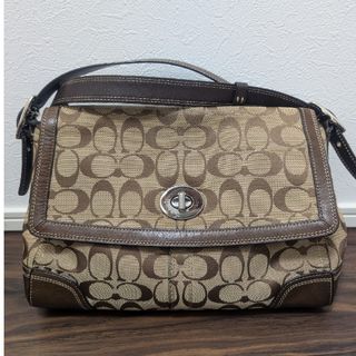 コーチ(COACH)の中古✨COACH　F13972　シグネチャーショルダーバッグ　肩掛けバッグ(ショルダーバッグ)