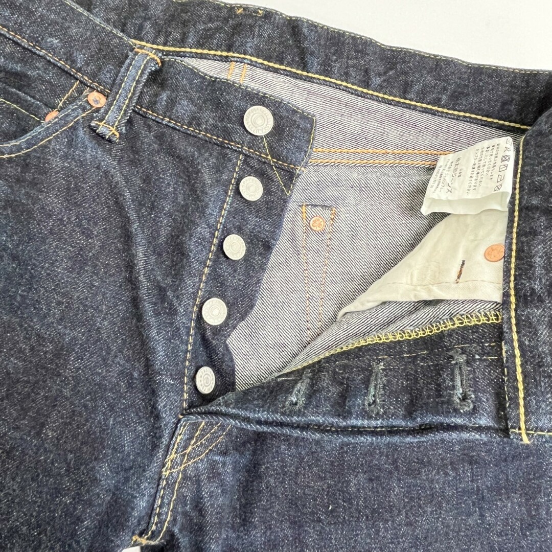 ◆◆JAPAN BLUE 桃太郎ジーンズ ジーパン W32 白ライン ネイビー メンズのパンツ(その他)の商品写真