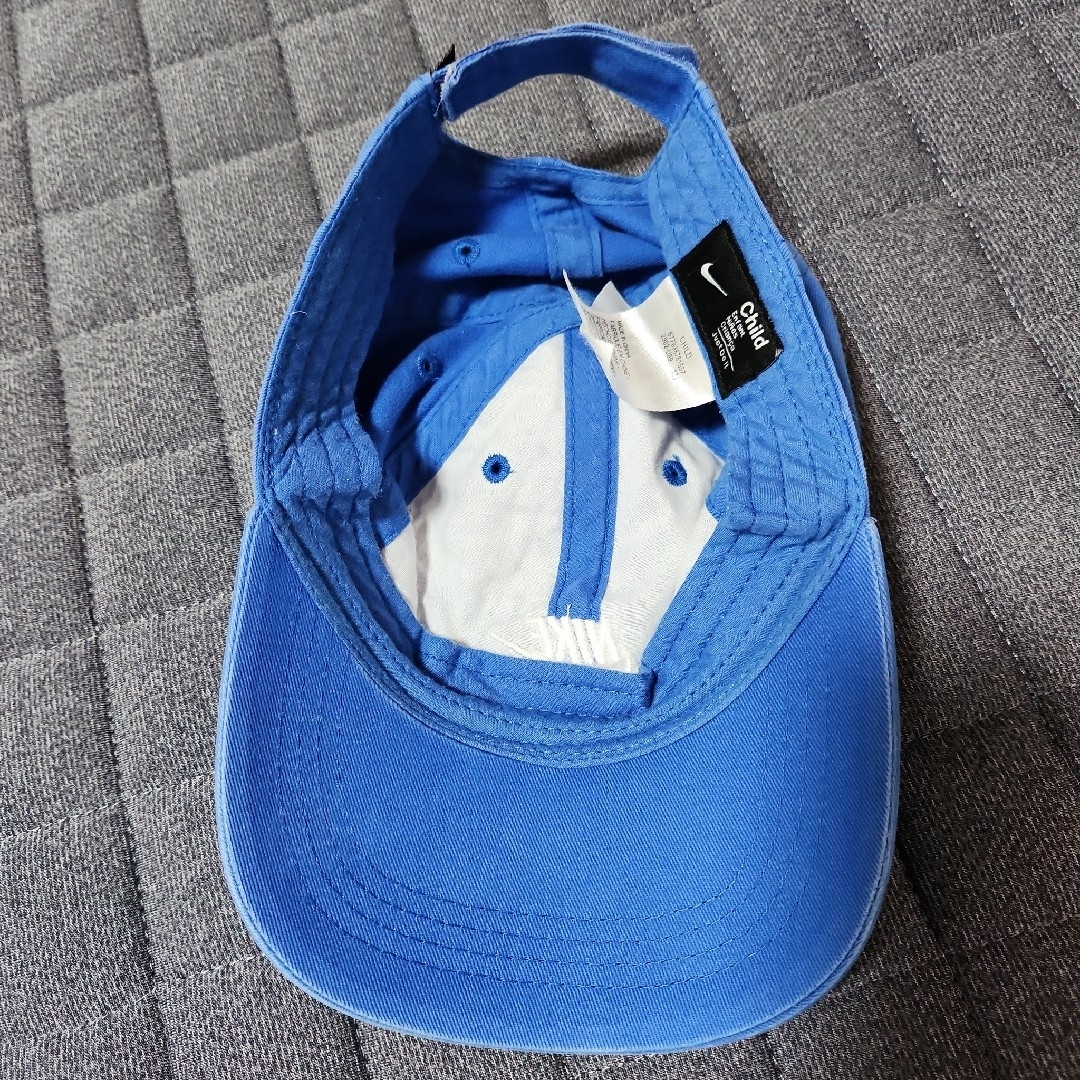 NIKE(ナイキ)のNIKE キッズ キャップ キッズ/ベビー/マタニティのこども用ファッション小物(帽子)の商品写真