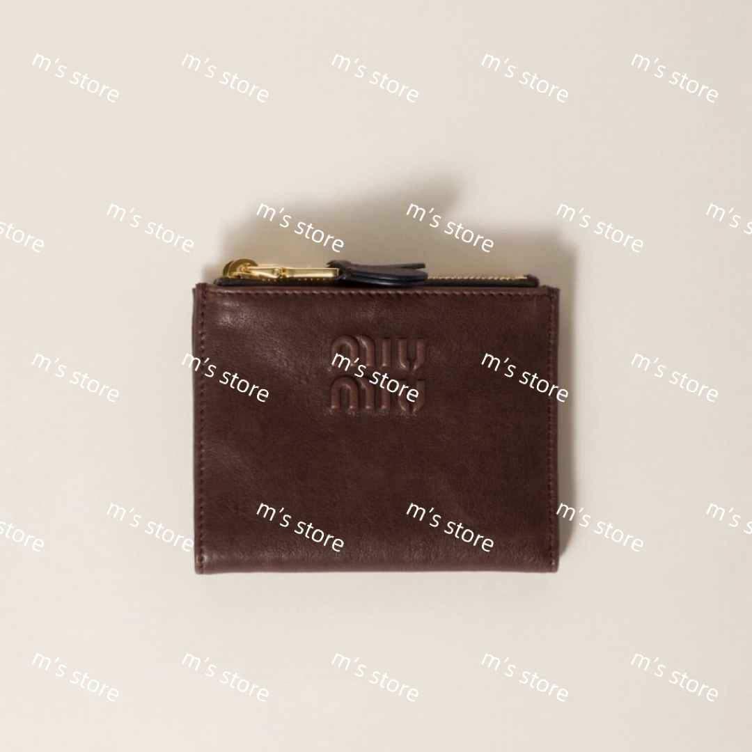 MIU MIU(ミュウミュウ)の新品 miumiu ミュウミュウ ナッパレザー 財布 ブラウン レディースのファッション小物(財布)の商品写真