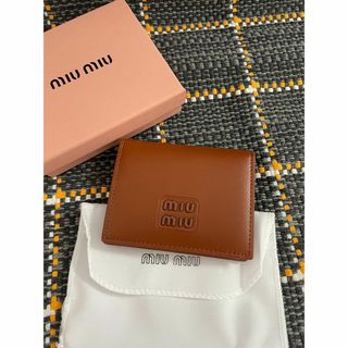  ミュウミュウ  折り財布  コインケース  カード