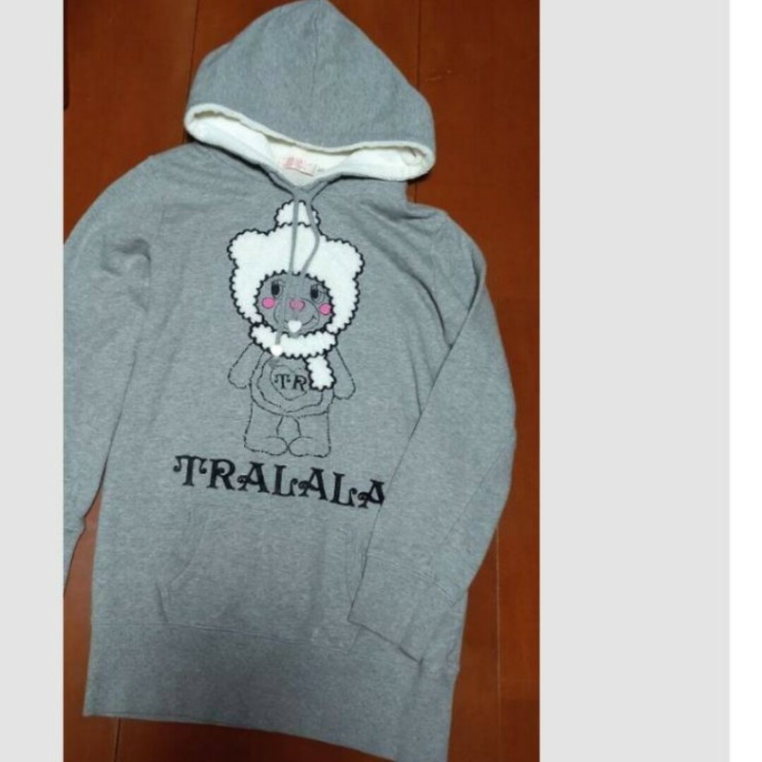 トゥララ くま パーカー TRALALA レディースのトップス(パーカー)の商品写真