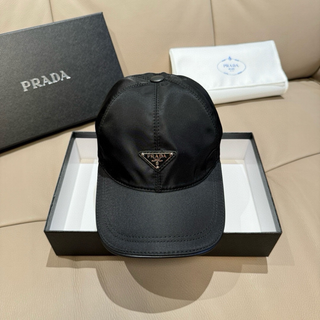 プラダ(PRADA)の新品 PRADA プラダ　帽子　ハット　ベースボールキャップ(キャップ)