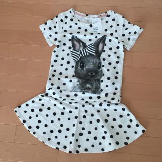 エイチアンドエム(H&M)のH&M うさぎ スウェット カットソー&スカート 110&100 2点(Tシャツ/カットソー)