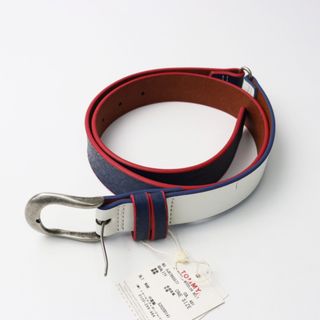 トミーヒルフィガー(TOMMY HILFIGER)の美品 トミーヒルフィガー TOMMY HILFIGER レザーバイカラーベルト one size/ネイビー  ホワイト ロゴ 牛革【2400014458749】(ベルト)