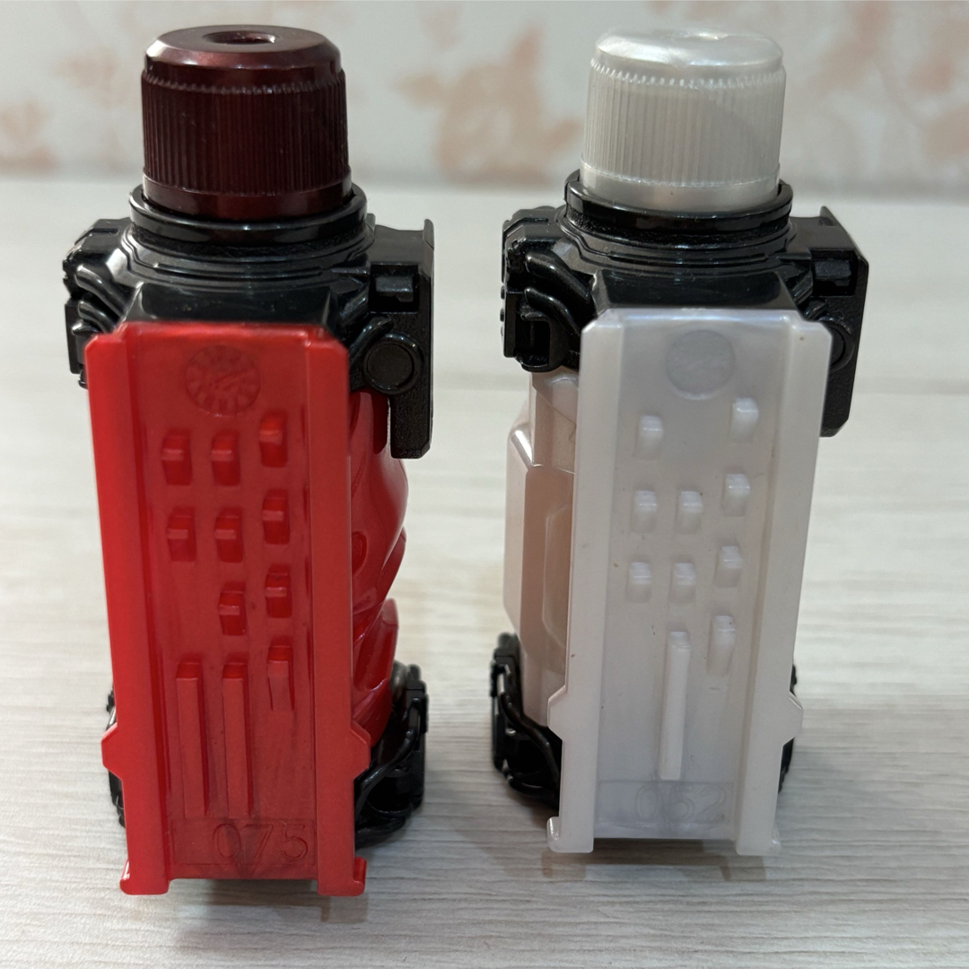 仮面ライダービルド フルボトルセット モモタロス・テレビ エンタメ/ホビーのフィギュア(特撮)の商品写真