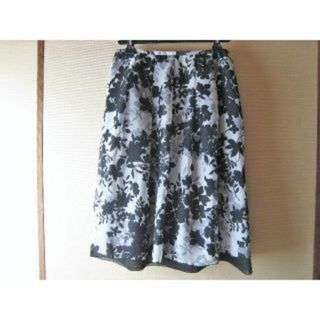 花柄シフォンスカート(ひざ丈スカート)