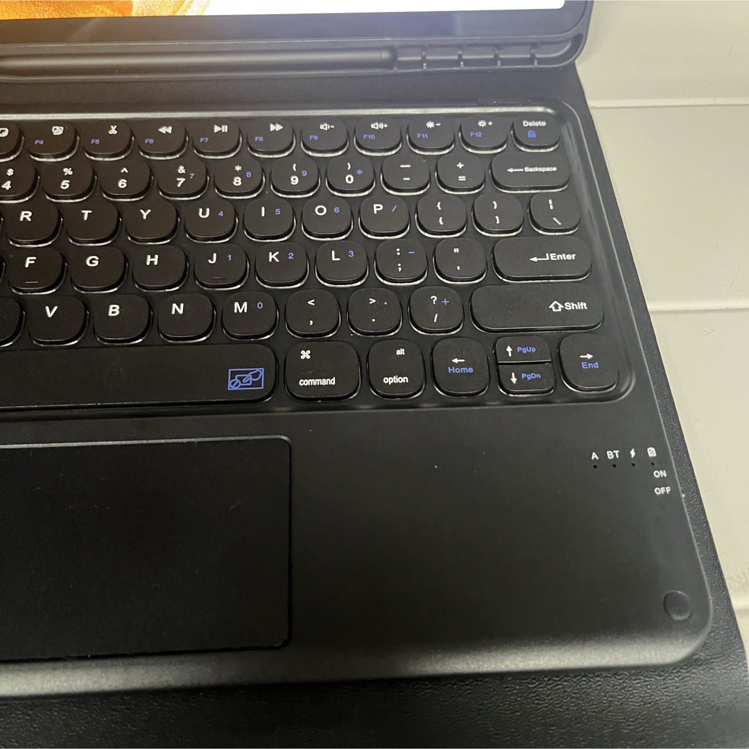 Galaxy(ギャラクシー)のSamsung Galaxy Tab S8+ WIFIモデル Sペン 付属品多数 スマホ/家電/カメラのPC/タブレット(タブレット)の商品写真