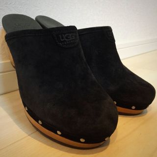 アグ(UGG)のタイムセール!!【ハワイ購入・正規品】UGG✴︎ブラック×ウッド✴︎サボ(スリッポン/モカシン)