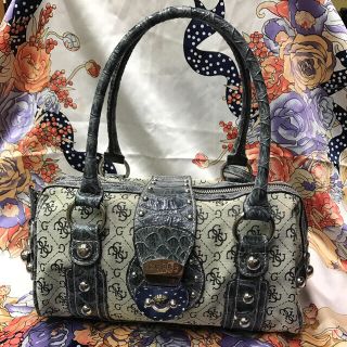 ゲス(GUESS)のGUESS ミニボストンバッグ ハンドバッグ 2個セット(ハンドバッグ)