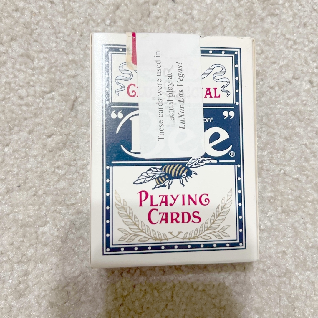 未開封　ラスベガス　トランプ　ルクソール エンタメ/ホビーのテーブルゲーム/ホビー(トランプ/UNO)の商品写真