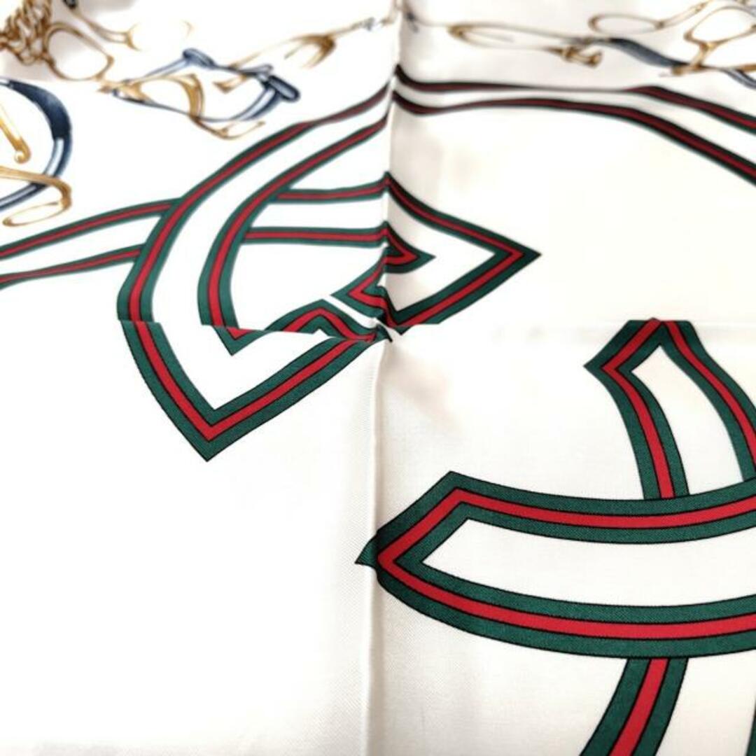 GUCCI インターロッキングG フローラル プリント シルクスカーフ