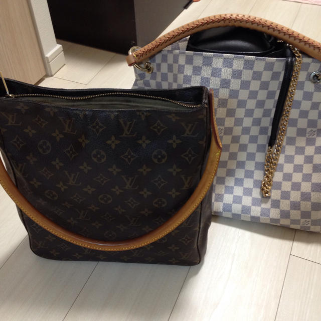 ☆ LOUIS VUITTON ☆のサムネイル