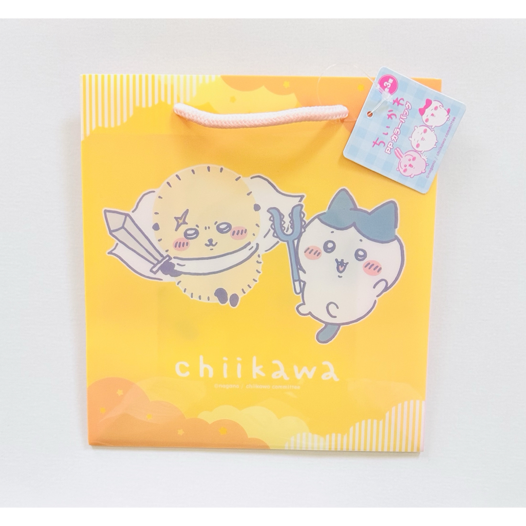 ちいかわ(チイカワ)のちいかわ　PPカラーバッグ　3種　シールおまけ　セリア　キャンドゥ エンタメ/ホビーのおもちゃ/ぬいぐるみ(キャラクターグッズ)の商品写真
