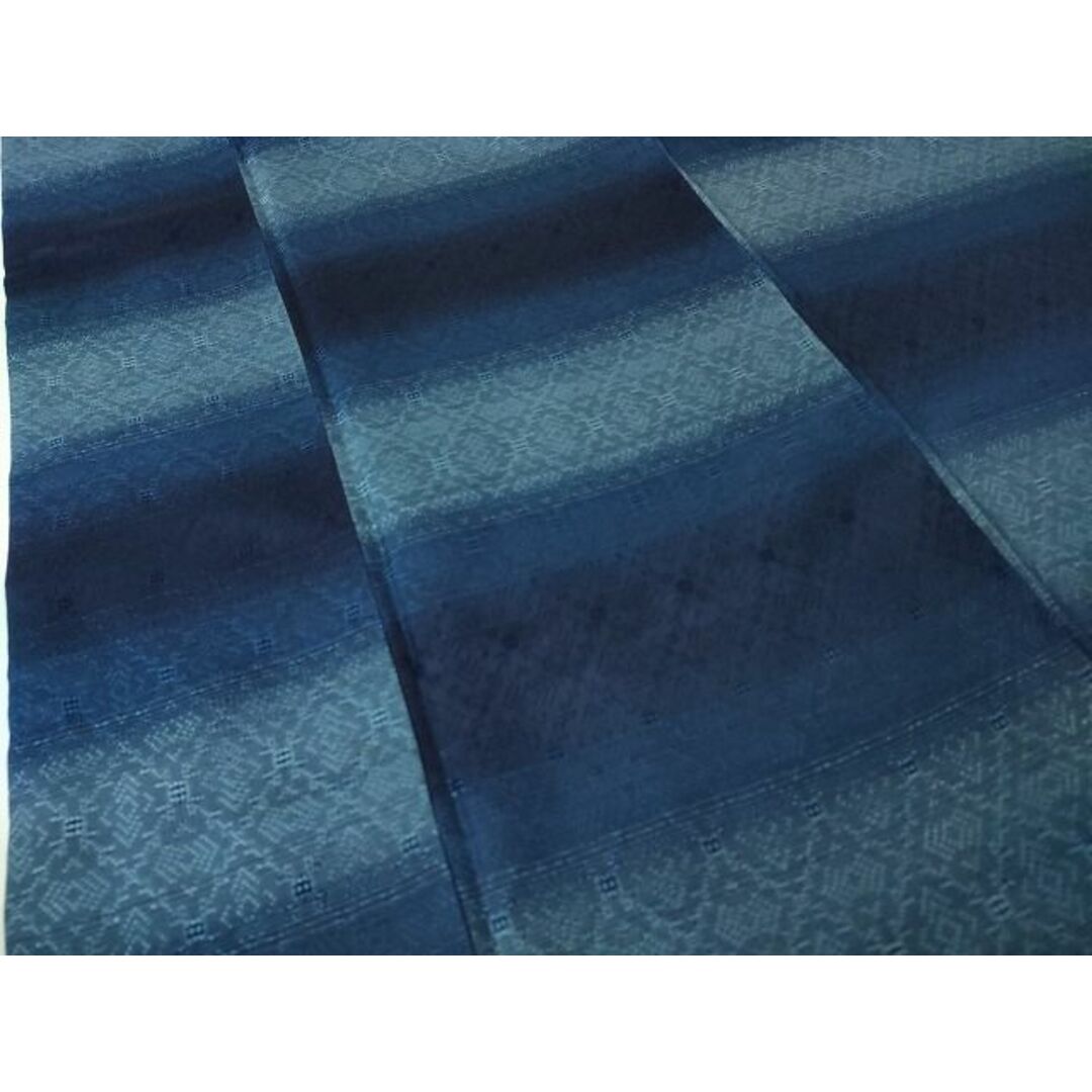 平和屋本店■超希少　日本工芸会正会員　秋山眞和　綾の手紬　手織　本藍染　逸品　DZAA6039kh5 レディースの水着/浴衣(着物)の商品写真