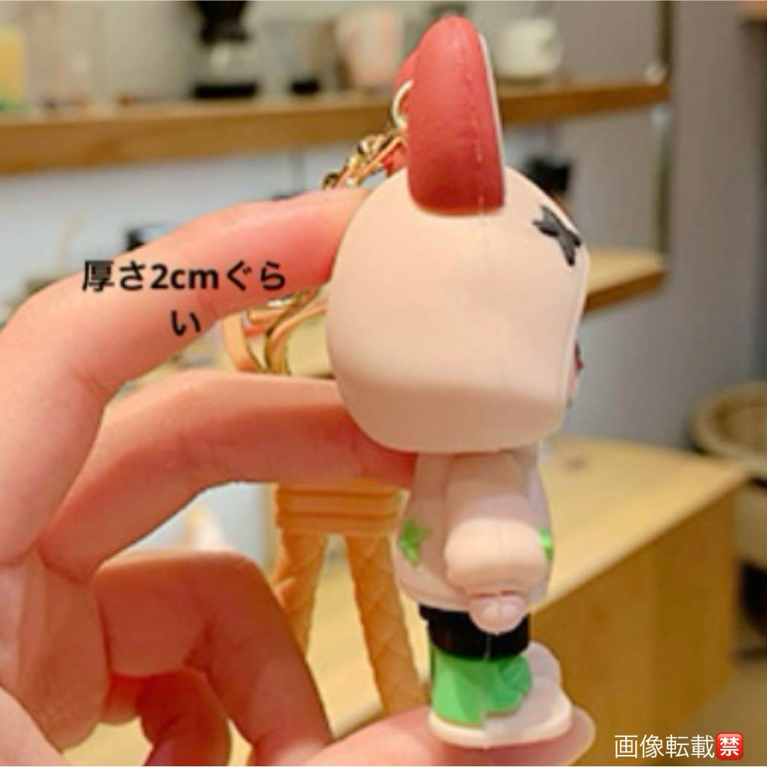 ラブブスウェットシャツキーホルダープレゼグリーンとベージュ2台セット エンタメ/ホビーのおもちゃ/ぬいぐるみ(キャラクターグッズ)の商品写真