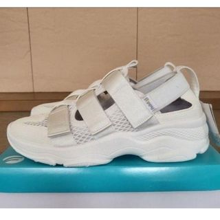 パンジー(pansy)の新品 パンジー 3173 ホワイト 24.5 サンダルとスニーカーの良いとこどり(スニーカー)
