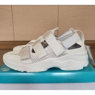 パンジー(pansy)の新品 パンジー 3173 ホワイト 23.5 サンダルとスニーカーの良いとこどり(スニーカー)