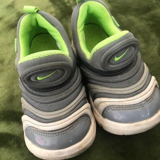 ナイキ(NIKE)のナイキ✓ダイナモ人気カラー(スニーカー)