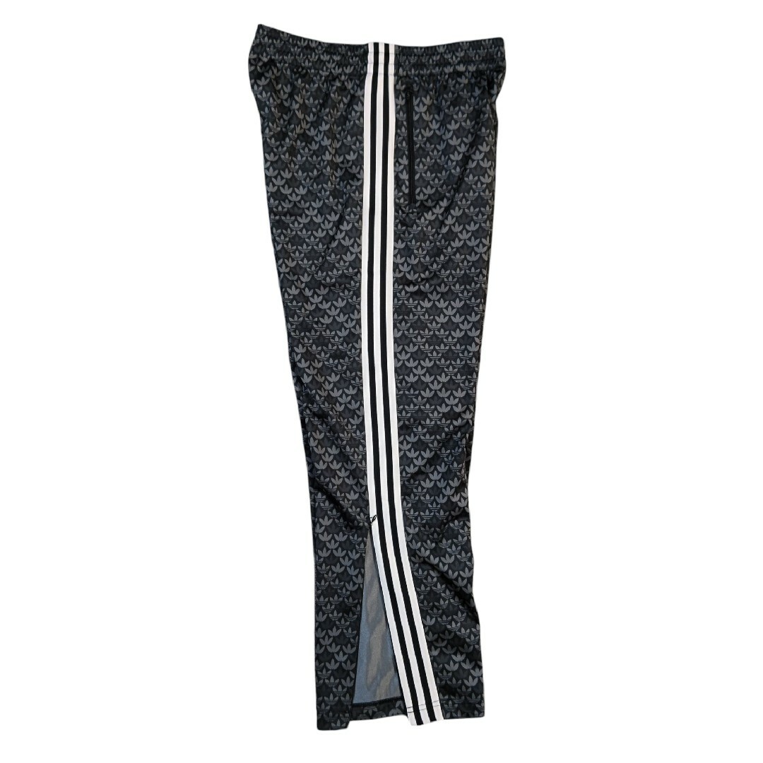 adidas(アディダス)のアディダス モノグラムトラック ジャージ 上下セット Ｌサイズ adidas メンズのトップス(ジャージ)の商品写真