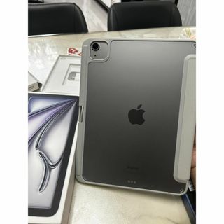 iPad Pro 第6世代 (12.9インチ) 1TB ブラック LTE版 カー(スマートフォン本体)