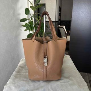 エルメス(HERMES)のHERMES ピコタンロック 22 MM タバックキャメル ハンドバッグ(ハンドバッグ)