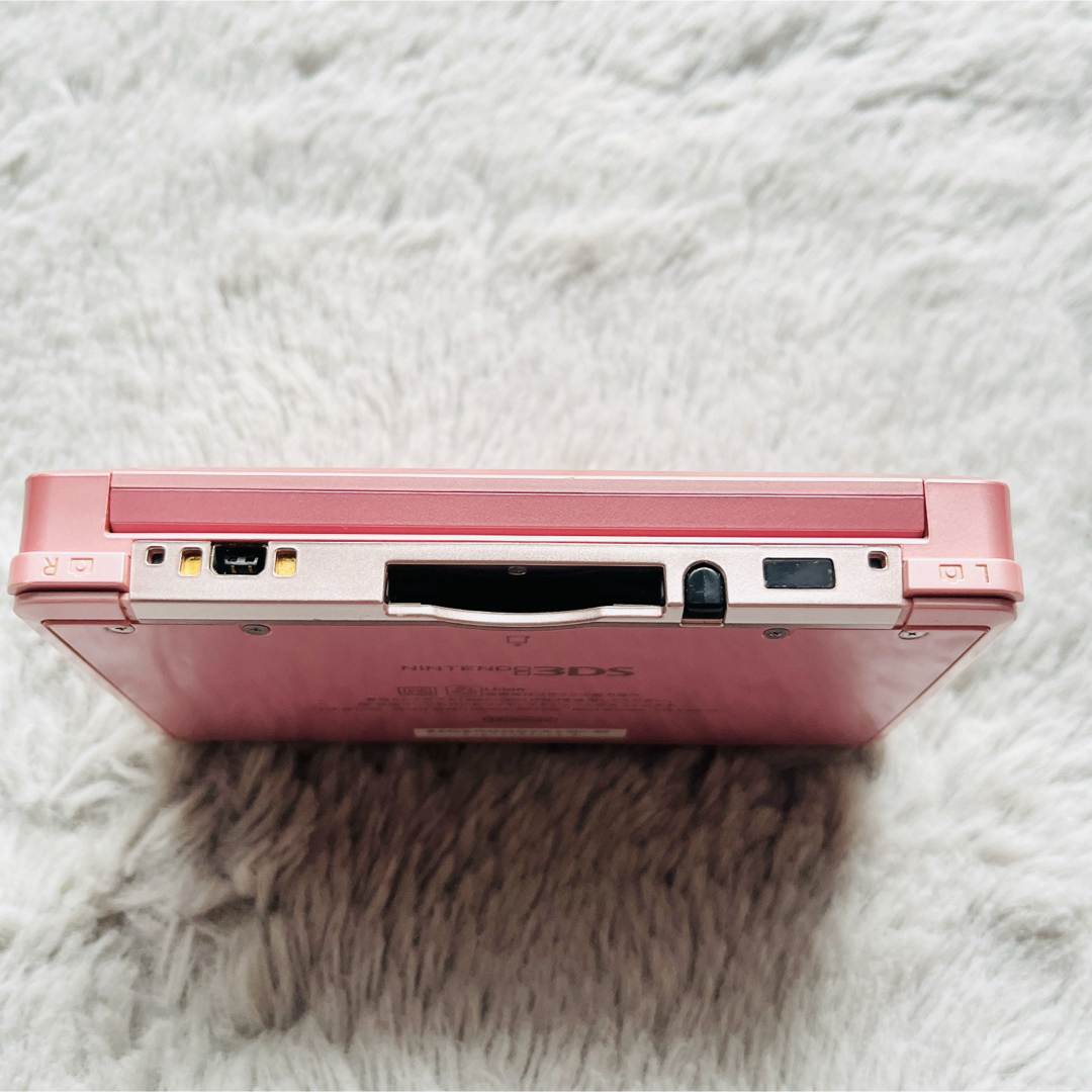 ニンテンドー3DS(ニンテンドー3DS)の【良品】Nintendo 3DS ミスティピンク エンタメ/ホビーのゲームソフト/ゲーム機本体(携帯用ゲーム機本体)の商品写真