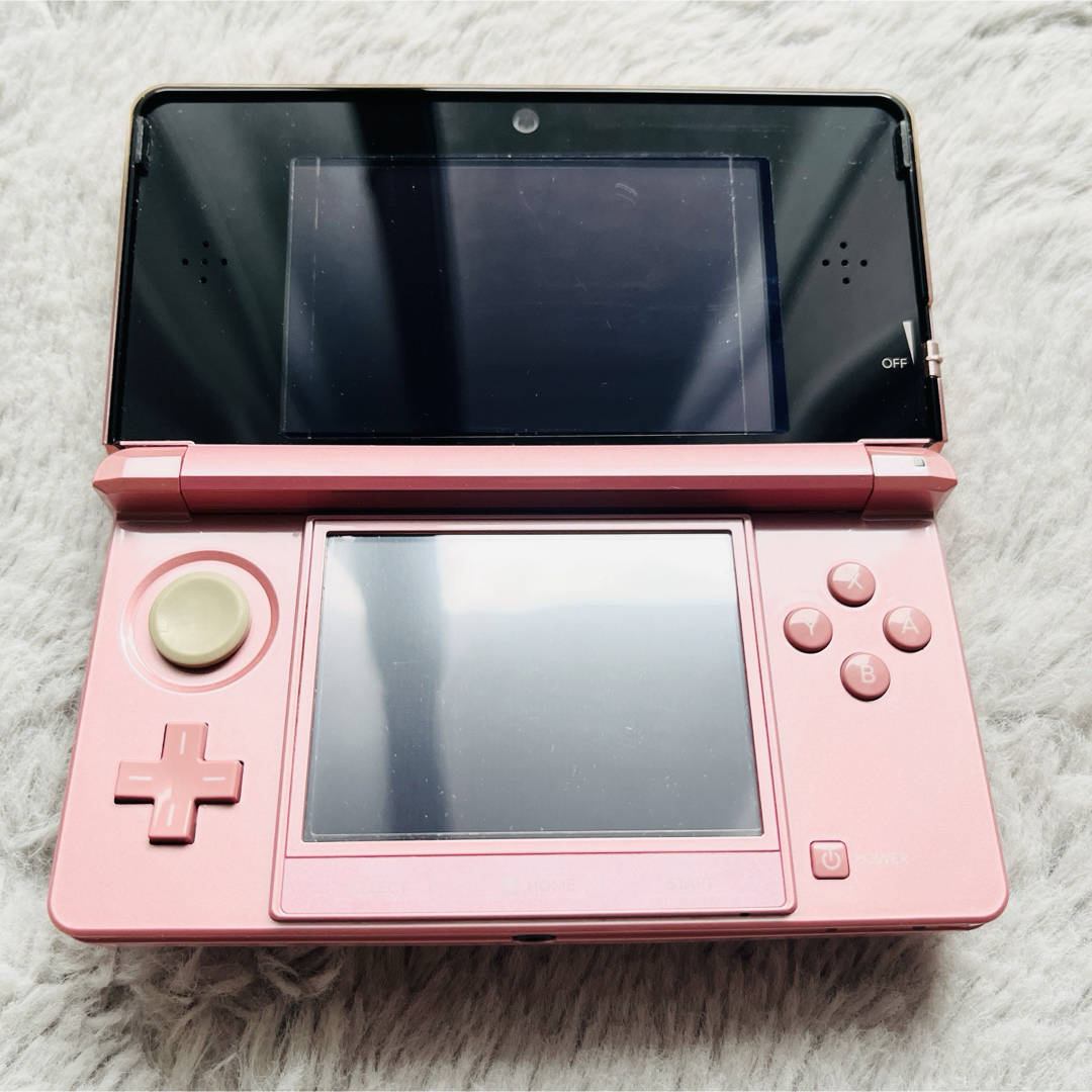 ニンテンドー3DS(ニンテンドー3DS)の【良品】Nintendo 3DS ミスティピンク エンタメ/ホビーのゲームソフト/ゲーム機本体(携帯用ゲーム機本体)の商品写真