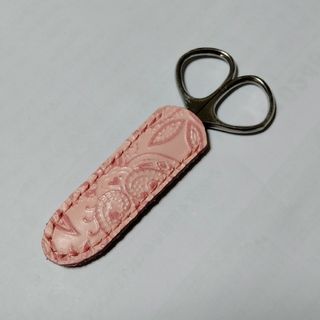 はさみケース 眉はさみなど用 本革 ピンクペイズリー柄