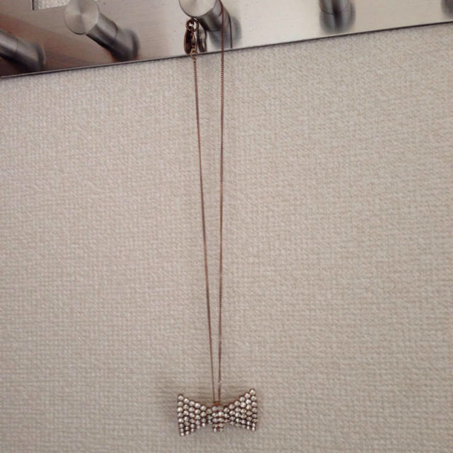 BARNEYS NEW YORK(バーニーズニューヨーク)のBijou.RI リボンネックレス♡ レディースのアクセサリー(ネックレス)の商品写真