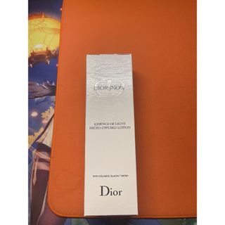 クリスチャンディオール(Christian Dior)のDior スノーエッセンス　オブライト　マイクロローション175ml(化粧下地)