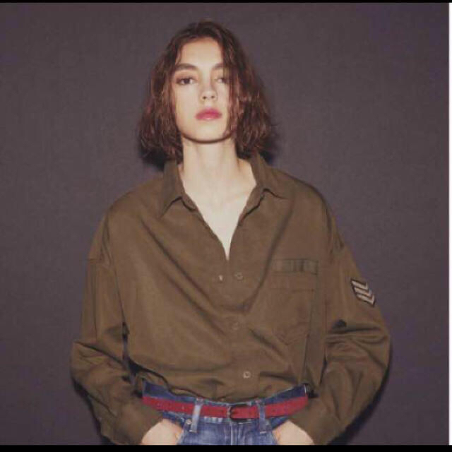 moussy(マウジー)の MOUUSY ミリタリーシャツ レディースのトップス(シャツ/ブラウス(長袖/七分))の商品写真