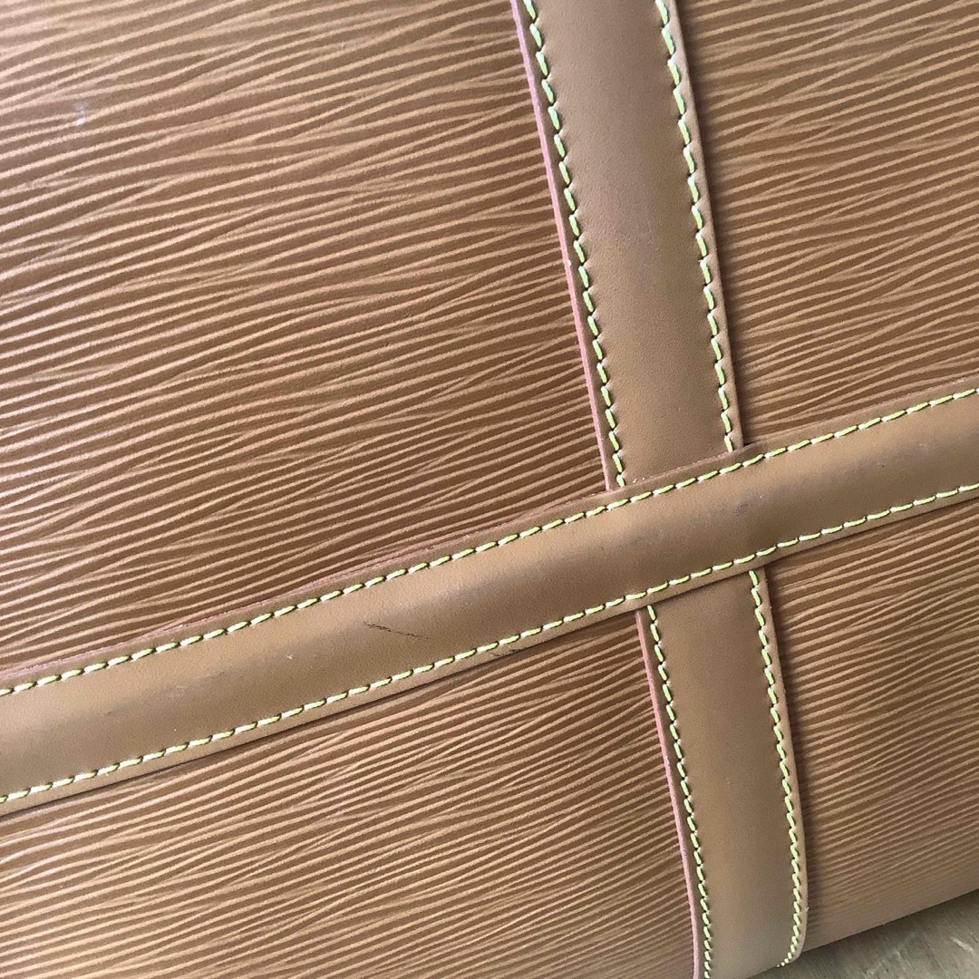 LOUIS VUITTON(ルイヴィトン)のルイヴィトン エピ ボストンバッグ  レディースのバッグ(ボストンバッグ)の商品写真