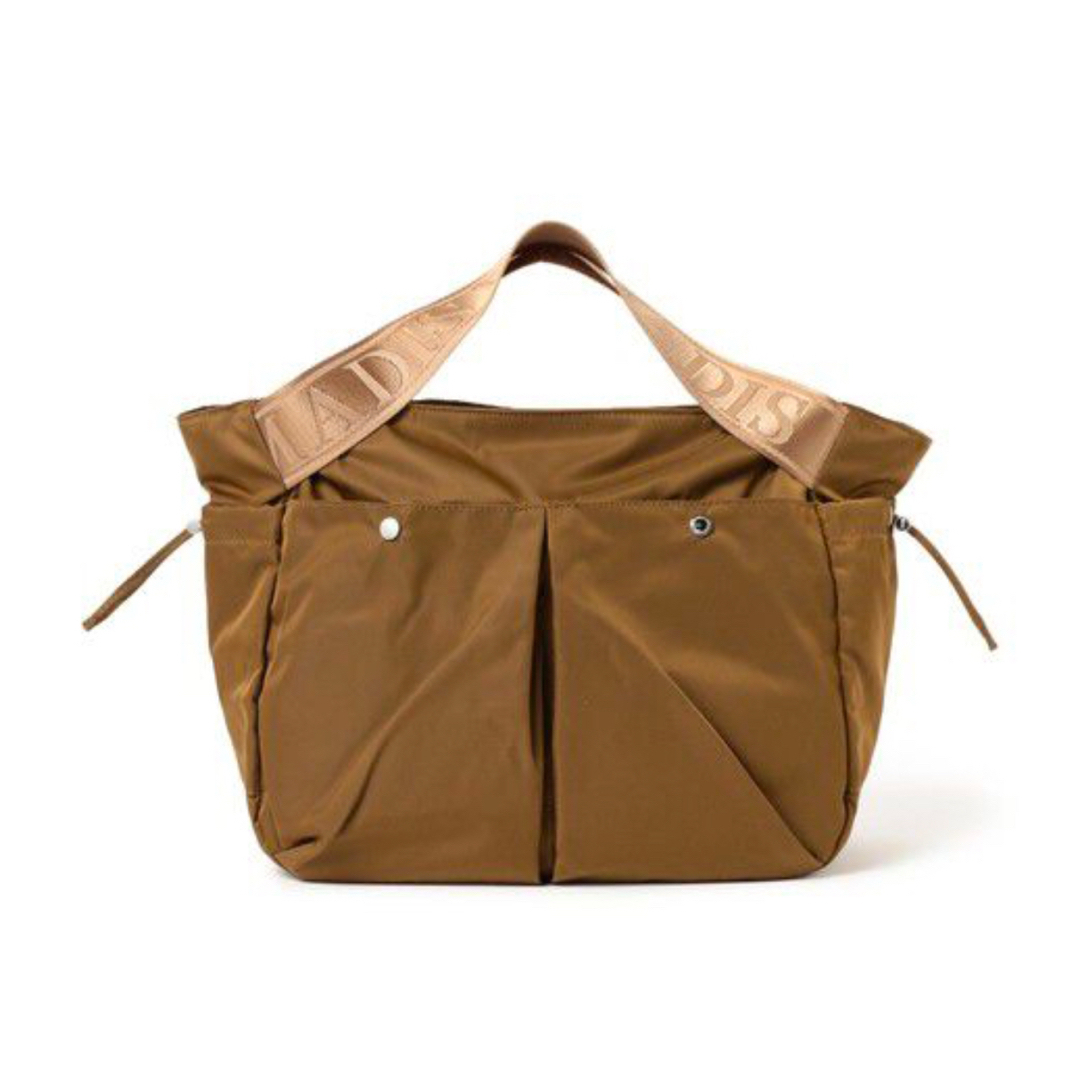 NOMADIS - 新品NOMADIS BASQUE M SLD 25SS ショルダーバッグの