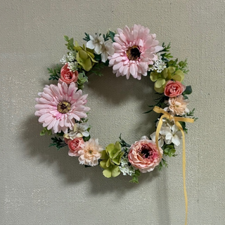 可愛い♡ガーベラと紫陽花のナチュラルグリーンリース(リース)