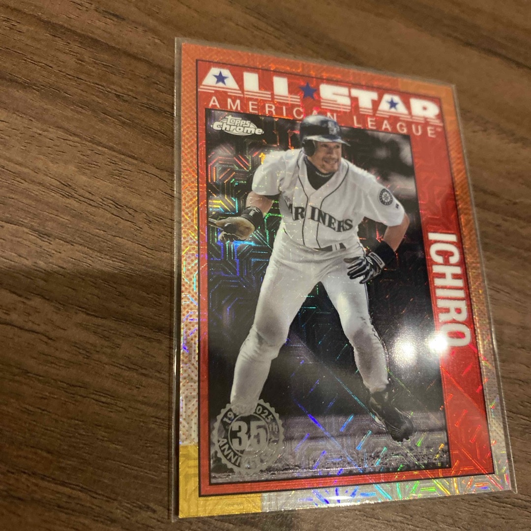 Topps(トップス)の【イチロー】toppsMLB2025 series2 シルバーパック エンタメ/ホビーのトレーディングカード(シングルカード)の商品写真