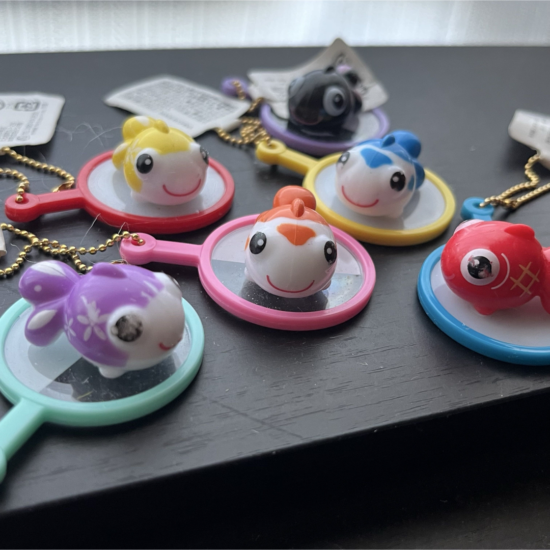 金魚すくい　ミニチュア　キーホルダー　カラフル　キャラクター　6個セット ハンドメイドのおもちゃ(ミニチュア)の商品写真