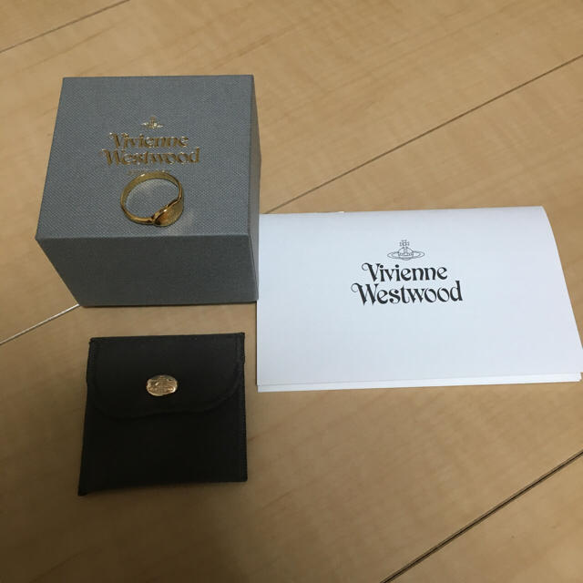 Vivienne Westwood(ヴィヴィアンウエストウッド)のVivienne Westwood ゴールド リング レディースのアクセサリー(リング(指輪))の商品写真