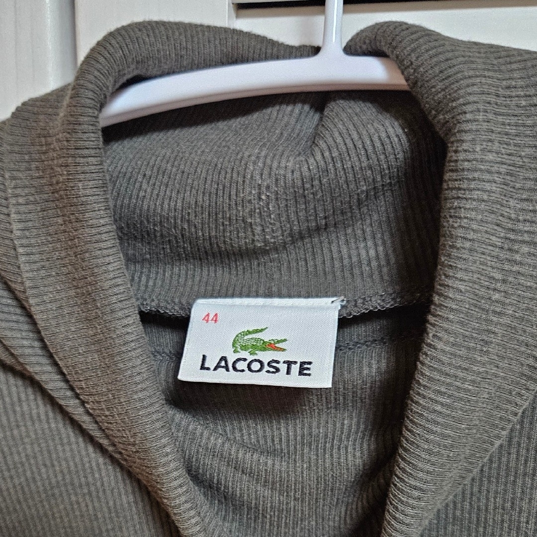 LACOSTE(ラコステ)のラコステ タートルニット カーキ レディースのトップス(ニット/セーター)の商品写真
