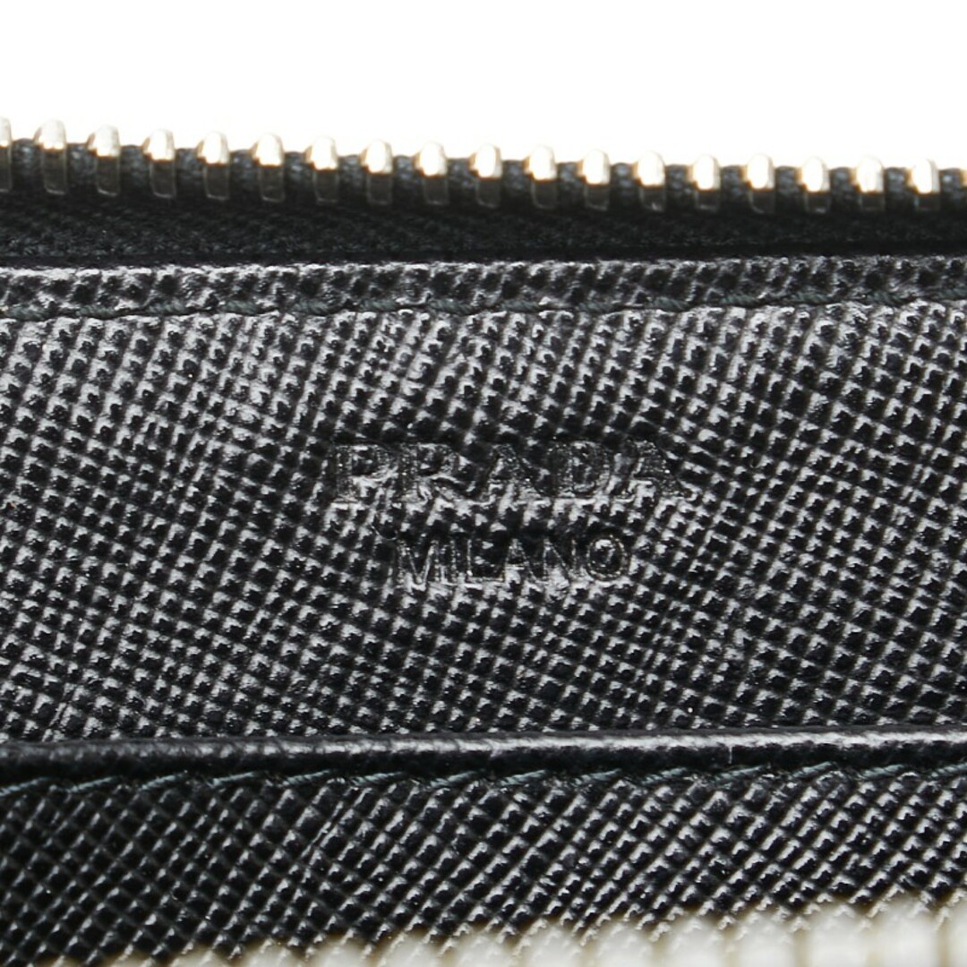 PRADA - 美品 プラダ 三角ロゴプレート 長財布 ラウンド