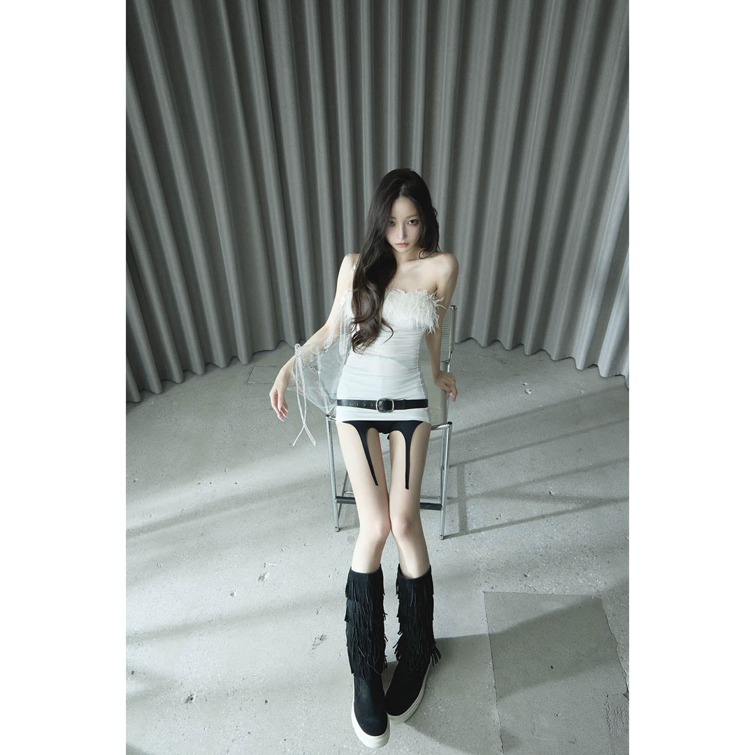 Bubbles - THEREDTHREAD S garter bare shorts setの通販 by