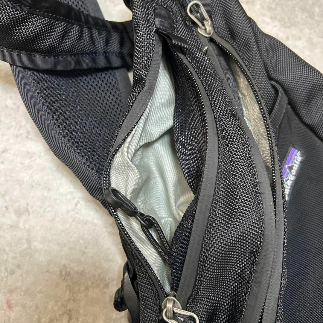 patagonia - 【希少旧型】00s patagonia atom sling 黒 ワン